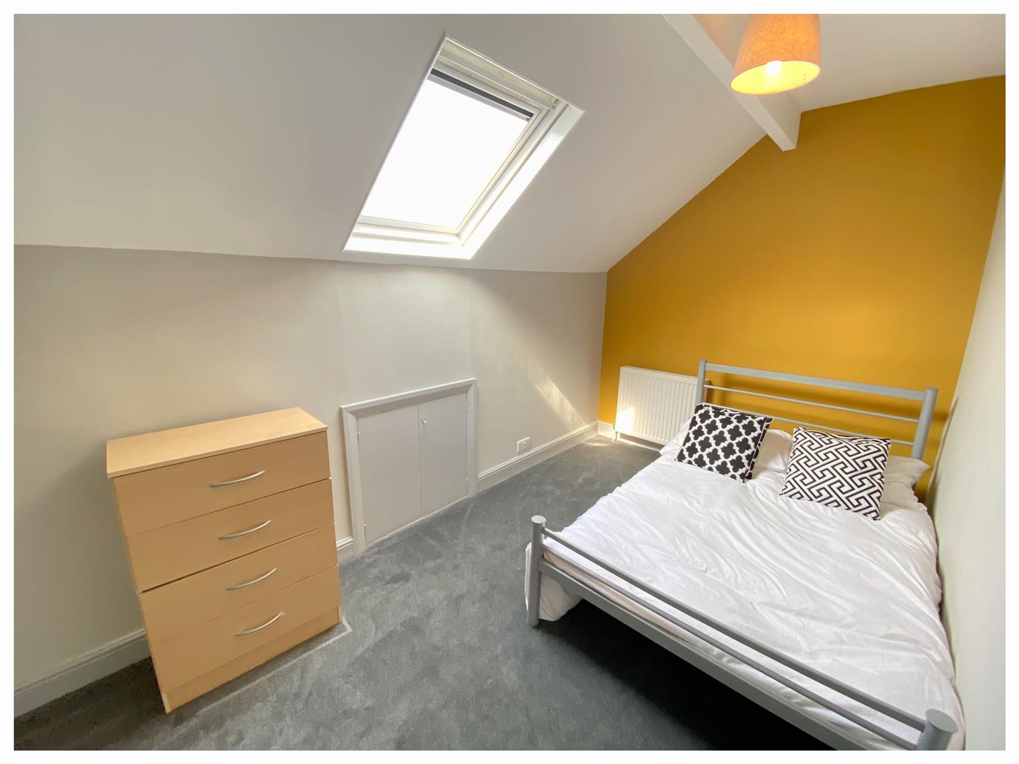 63 Junction Road,Hunters Bar,Sheffield S11 8XA,4 Bedrooms Bedrooms,1 BathroomBathrooms,Terraced,1857